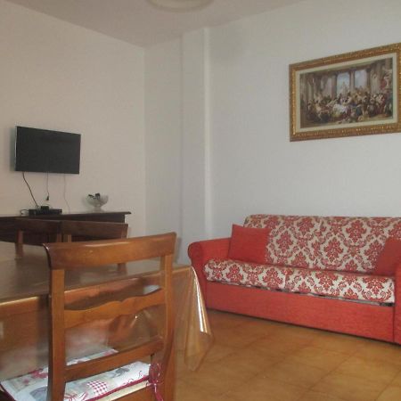 Palinuro Casa Vacanze "Donna Antonia" Exterior photo